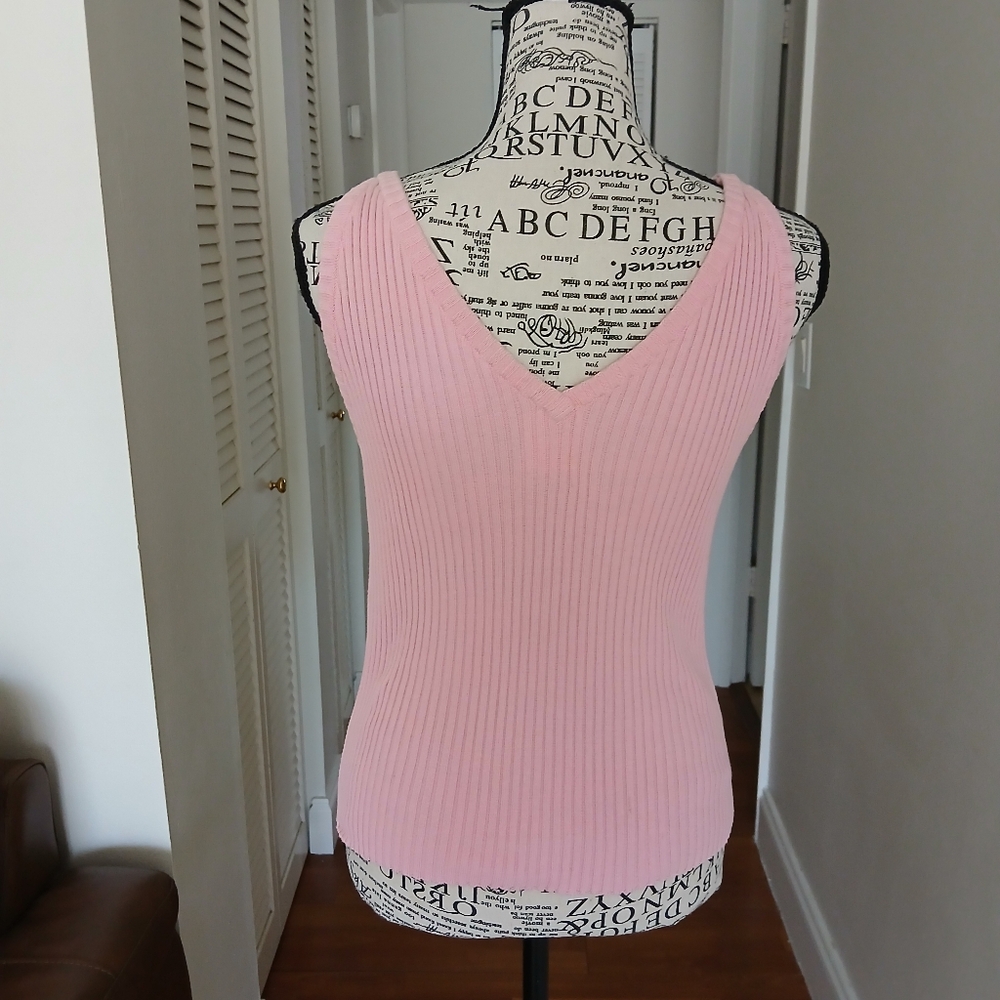 Chanel‎ Pink Rib-Knit Tank Top - Picture 5 of 13